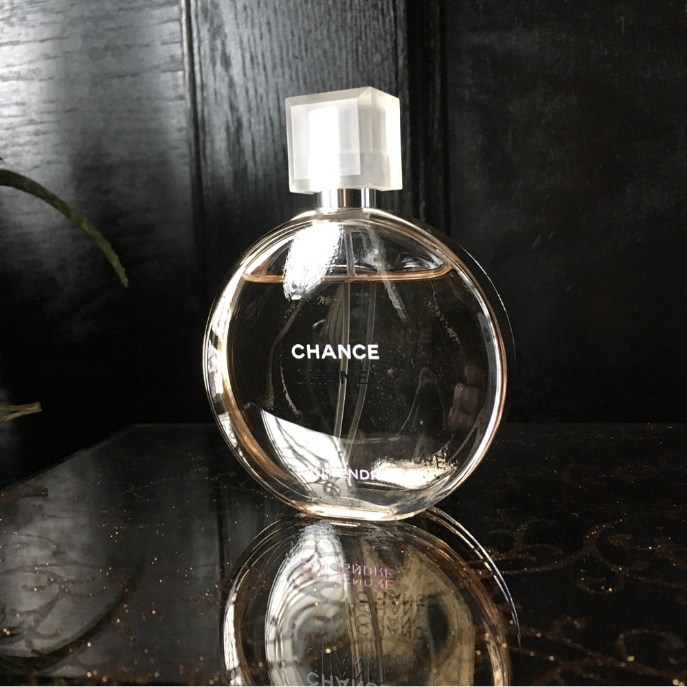 Chance Chanel perfume EAU TENDRE